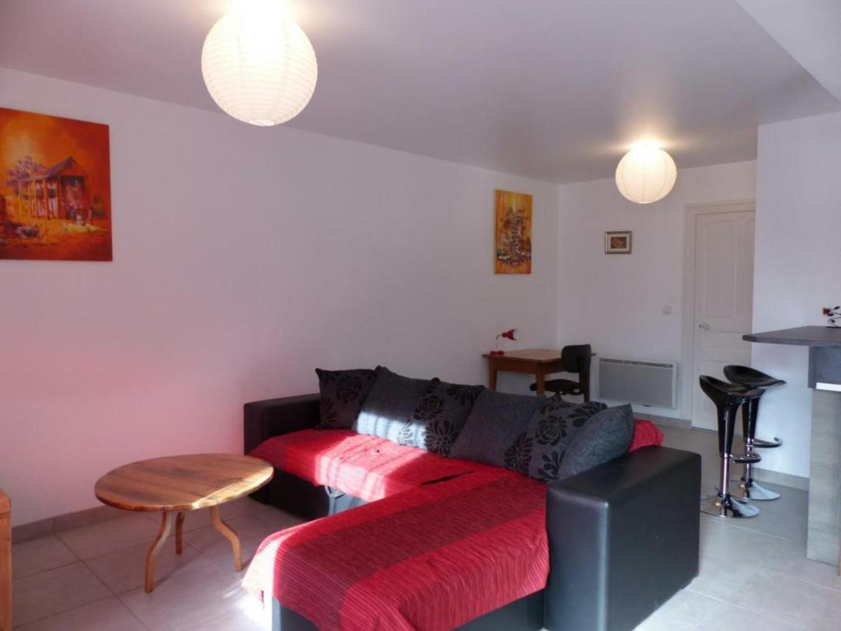 Maison Renovee Avec Cour Privee, Proche De Gannat, 3 Chambres, Animaux Acceptes, Equipements Modernes. - Fr-1-489-37 Poezat Kültér fotó